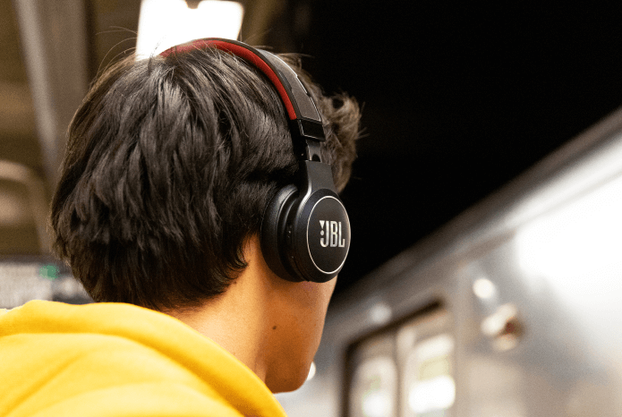 Представлены «вечные» беспроводные наушники