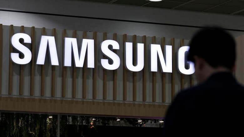 Председатель Samsung приговорен к 18 месяцам тюрьмы Председатель Samsung приговорен к 18 месяцам тюрьмы