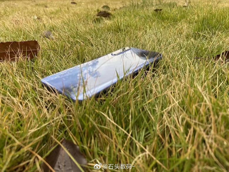 Конкурент Redmi K30 5G на живых фото