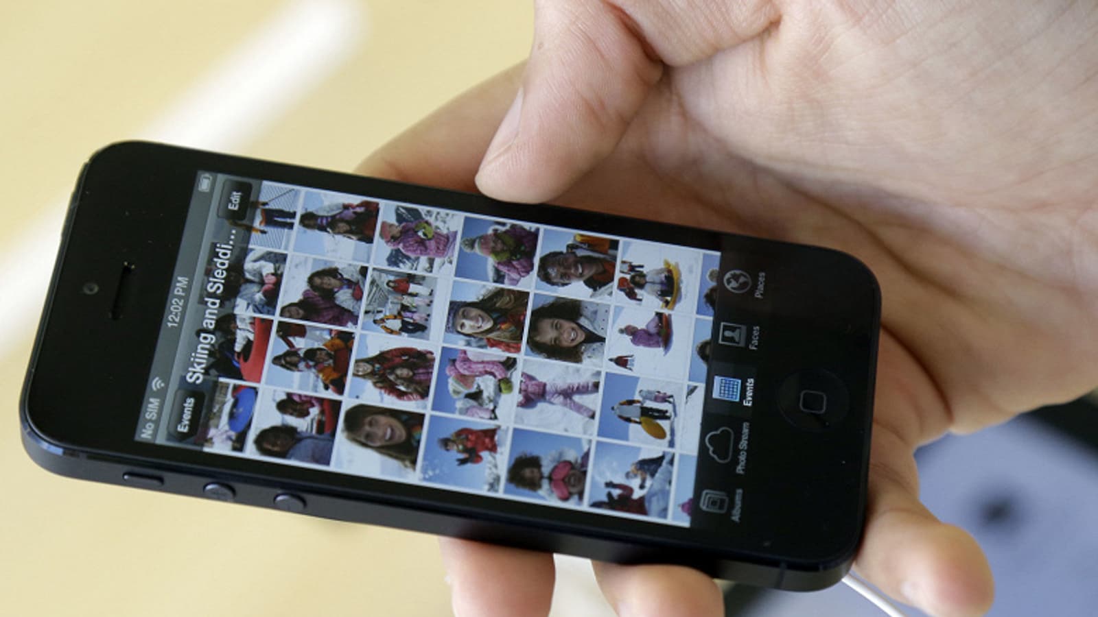 Apple предупреждает владельцев iPhone 5 о необходимости обновления ПО