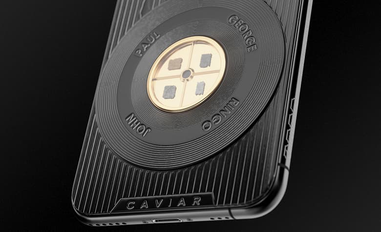 Со встроенной водолазкой Стива Джобса. В России выпустили iPhone 11 Pro с дизайном самого первого iPhone