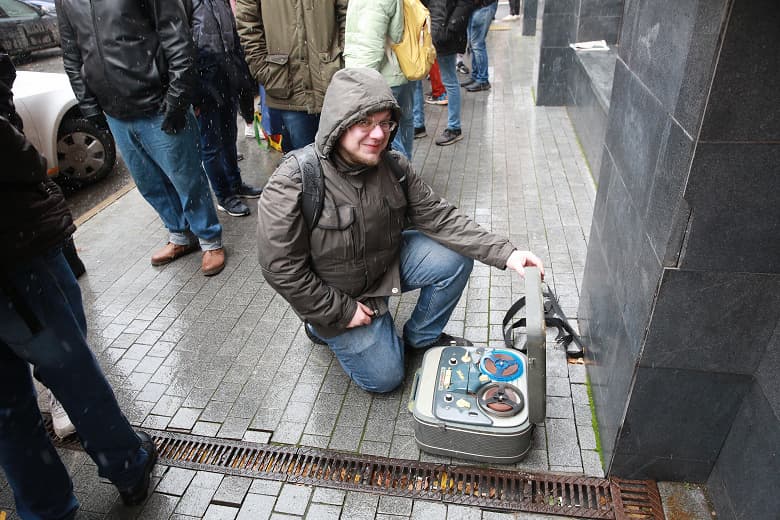 Очередь дня: более тысячи человек выстроилось за новым продуктом Яндекса