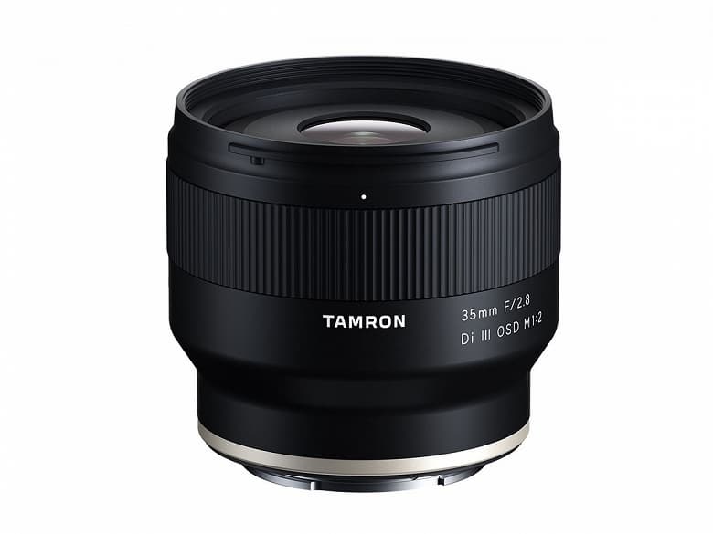 Любой из объективов Tamron 20mm F/2.8 Di III OSD M1:2, 24mm F/2.8 Di III OSD M1:2 и 35mm F/2.8 Di III OSD M1:2 стоит 349 долларов
