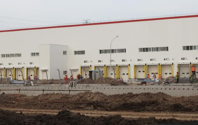 Tesla разрешили начать производство электромобилей в Китае