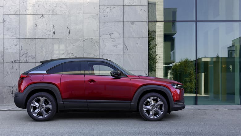 Представлен Mazda MX-30 — первый электромобиль японского производителя