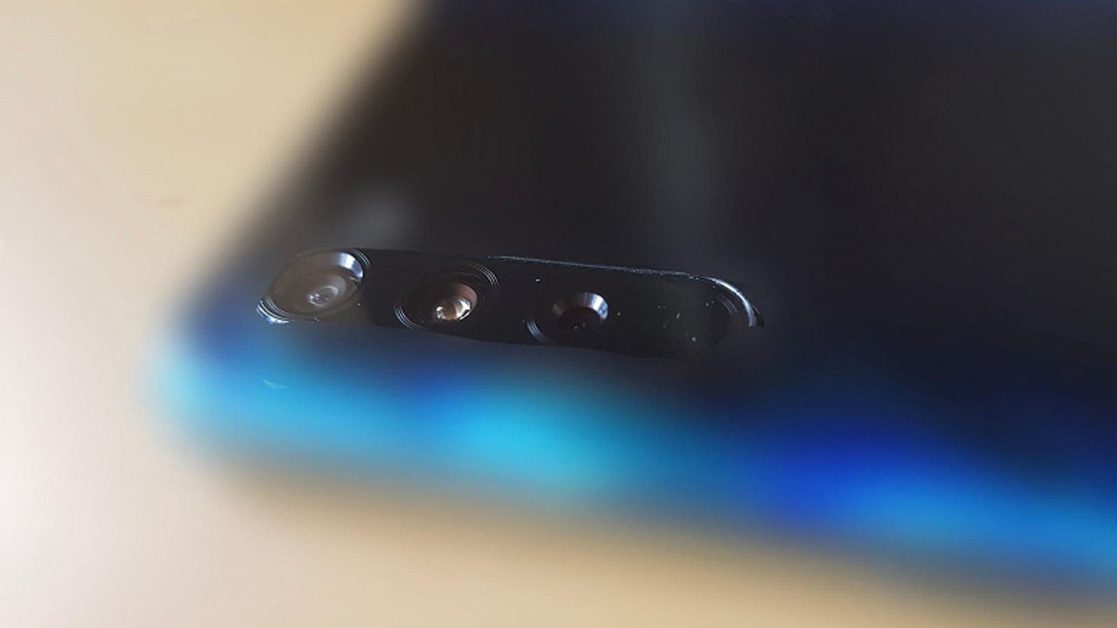 Главные отличия Xiaomi Mi 10 и Mi 10 Pro