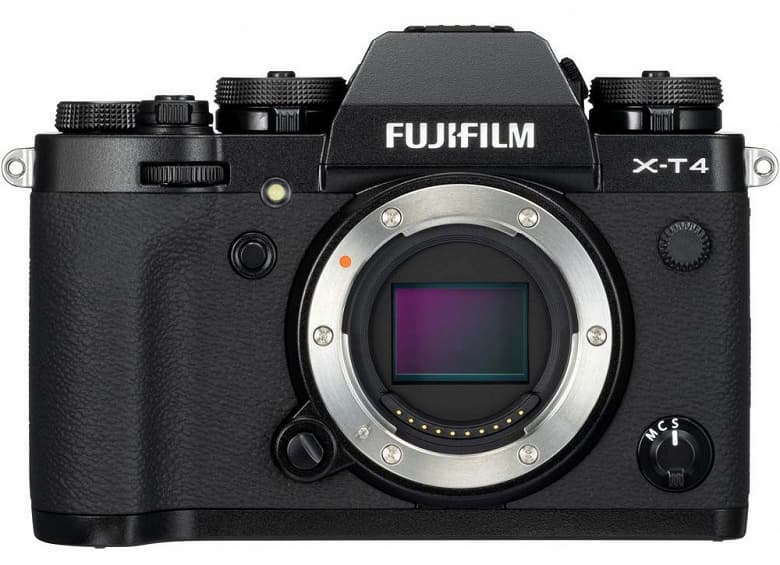 Камере Fujifilm X-T4 приписывают наличие стабилизатора Камере Fujifilm X-T4 приписывают наличие стабилизатора