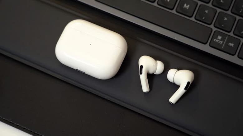 Apple случайно сломала наушники AirPods Pro у пользователей Apple случайно сломала наушники AirPods Pro у пользователей