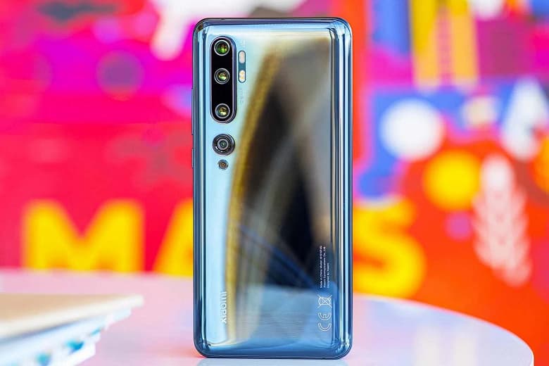 Xiaomi Mi 10 — первый в мире смартфон на Snapdragon 865 Xiaomi Mi 10 — первый в мире смартфон на Snapdragon 865