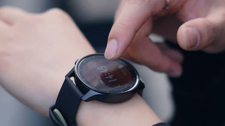 Умные часы Xiaomi Watch Color поступают в продажу