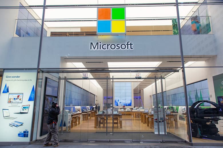 Microsoft слила разговоры с поддержкой по всему миру. 250 миллионов пользователей под угрозой