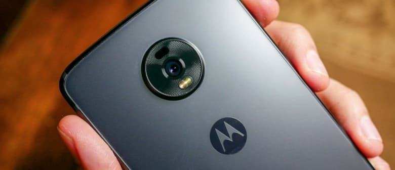Настоящий флагман Moto Z5 получил гигантский аккумулятор