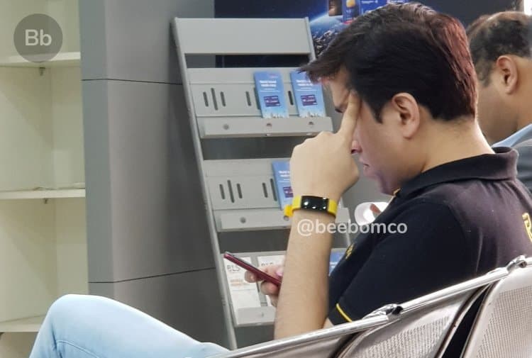 Соперник Mi Band 4, произведённый Realme, может получить то, чем устройство Xiaomi похвастаться не может