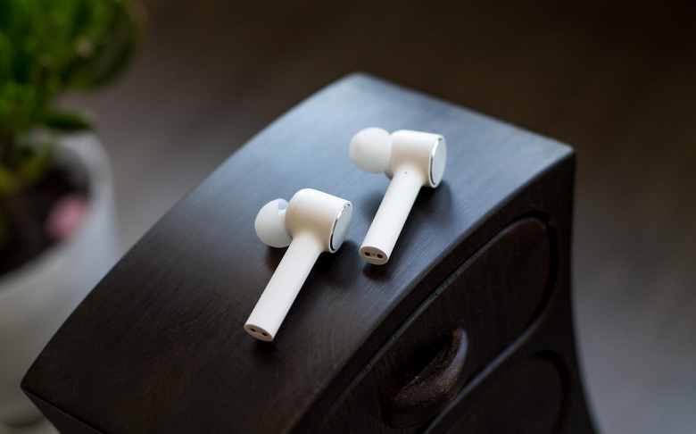 У Xiaomi есть новые доступные беспроводные наушники У Xiaomi есть новые доступные беспроводные наушники