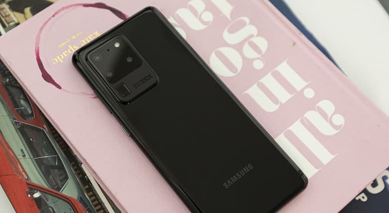 Экран Samsung Galaxy S20 Ultra — самый совершенный на рынке Экран Samsung Galaxy S20 Ultra — самый совершенный на рынке