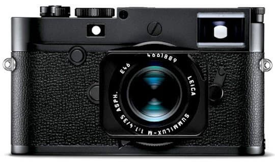 Завтра Fujifilm представит камеру, очень похожую на камеру Leica M10 Monochrome