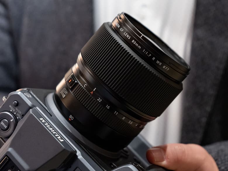 Компания Fujifilm показала объектив XF 50mm F1.0 и два светосильных объектива системы GFX