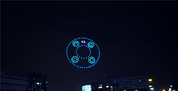 15 миллионов долларов за 8 секунд. Успех Huawei Mate 40 в Китае увековечили при помощи дронов