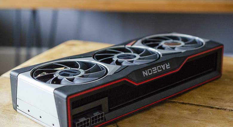 AMD обещает, что через один-два месяца адаптеры Radeon RX 6800 будут доступны по рекомендованным ценам AMD обещает, что через один-два месяца адаптеры Radeon RX 6800 будут доступны по рекомендованным ценам