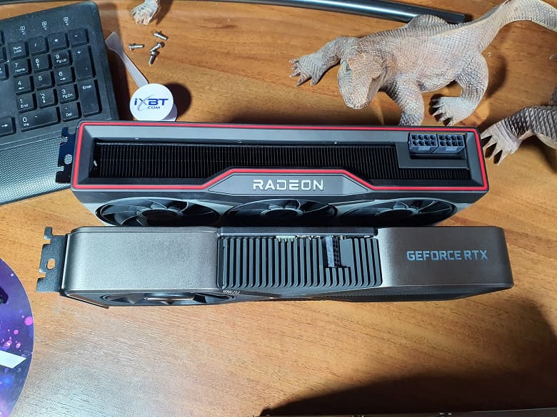 Ситуация с доступностью Radeon RX 6800 такая же ужасная, как и с GeForce RTX 3080. Видеокарт будет очень мало