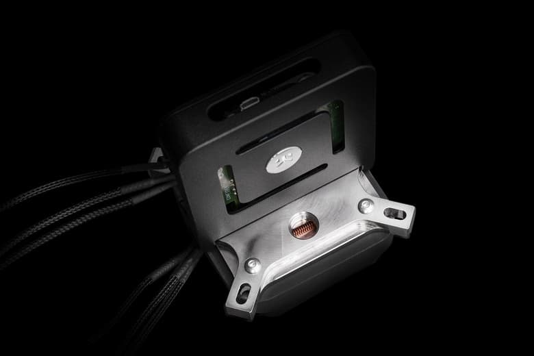 Процессорный водоблок EK-QuantumX Delta TEC стоит 350 евро Процессорный водоблок EK-QuantumX Delta TEC стоит 350 евро