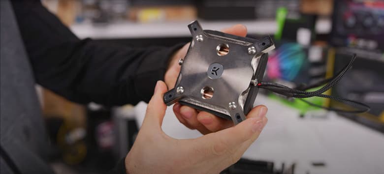 Похоже, что EK Water Blocks готовит к выпуску термоэлектрический охладитель для процессоров Похоже, что EK Water Blocks готовит к выпуску термоэлектрический охладитель для процессоров