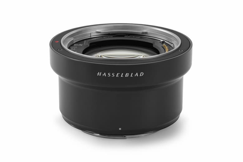 Конвертор Hasselblad XH Converter 0,8 уменьшает фокусное расстояние объективов и увеличивает максимальную диафрагму