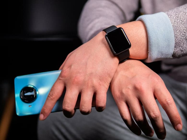 Масса живых фото Redmi Watch с упаковкой, зарядкой и Redmi Note 9 Масса живых фото Redmi Watch с упаковкой, зарядкой и Redmi Note 9