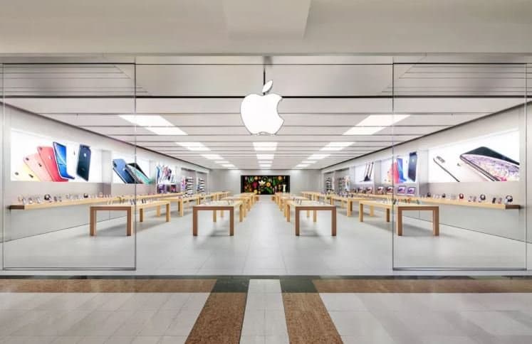 Apple закрыла почти 20% своих магазинов