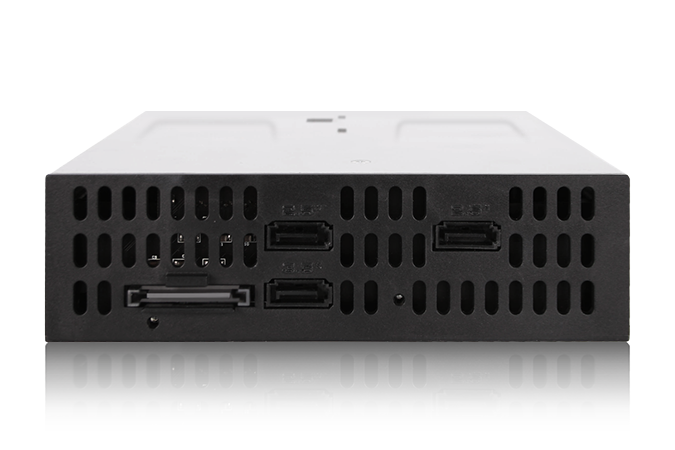 Док Icy Dock flexiDOCK MB095SP-B устанавливается в отсек типоразмера 5,25 дюйма