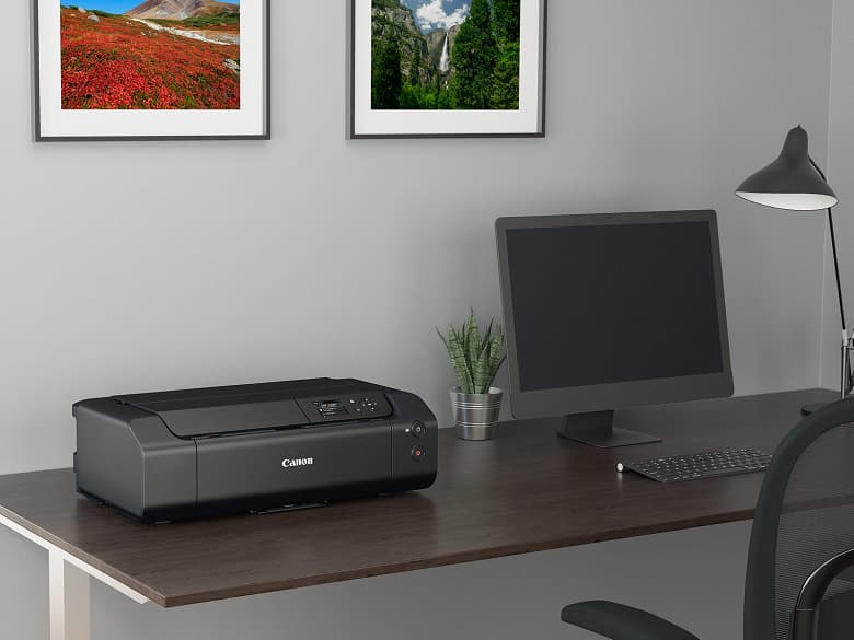 Фотопринтер Canon Pixma Pro 200 печатает на носителях формата A3+