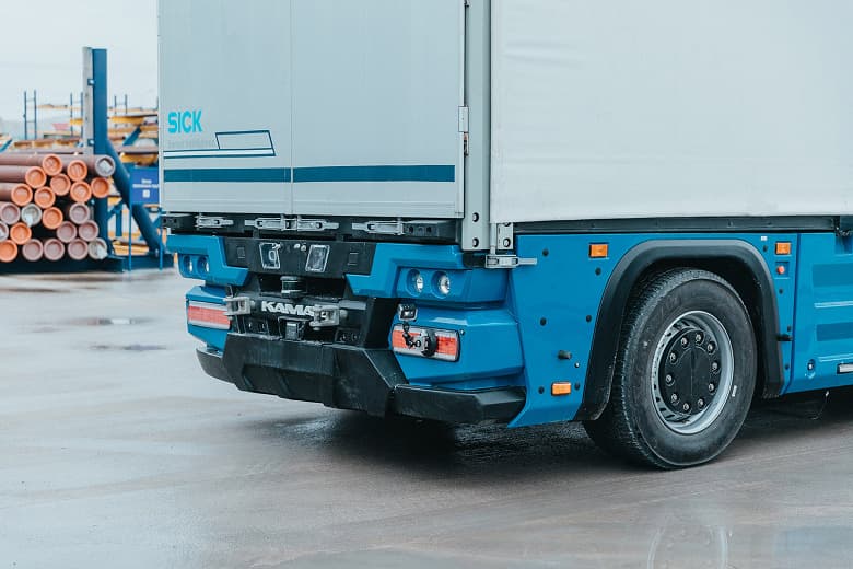 В России испытали первый КамАЗ без кабины и водителя