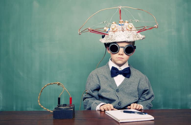 Излучение 5G в качестве переносчика COVID-19. Из-за этой теории заговора только в Великобритании повредили 159 базовых станций