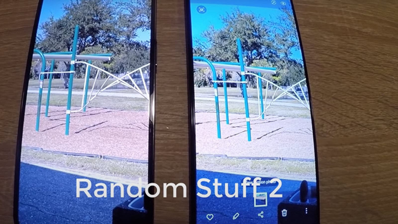 Samsung Galaxy S21+ впервые сравнили вживую с iPhone 12 Pro Max