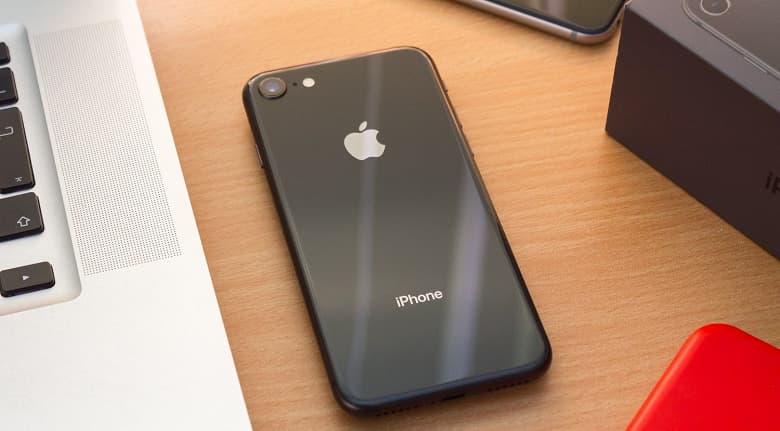 Топ поддельных смартфонов. Какие модели клонируют чаще всего