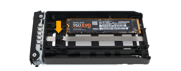 Icy Dock ToughArmor MB720M2K-B позволяет разместить в отсеке типоразмера 5,25 дюйма четыре накопителя типоразмера M.2 с поддержкой NVMe