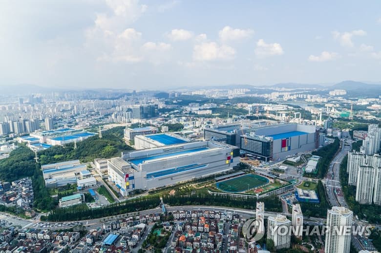 Samsung наймет рекордное количество специалистов в области производства микросхем Samsung наймет рекордное количество специалистов в области производства микросхем