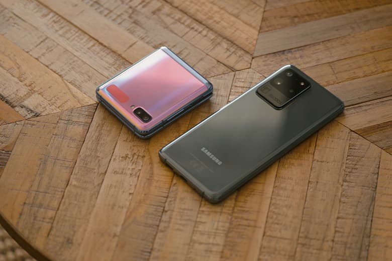 Раскладушка Samsung Galaxy Z Flip 5G не порадует увеличенным объёмом флэш-памяти Раскладушка Samsung Galaxy Z Flip 5G не порадует увеличенным объёмом флэш-памяти