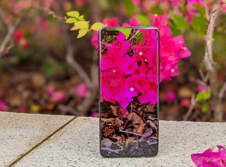 Не ждите iPhone SE в исполнении Huawei. Главный дизайнер Huawei раскритиковал новый смартфон Apple