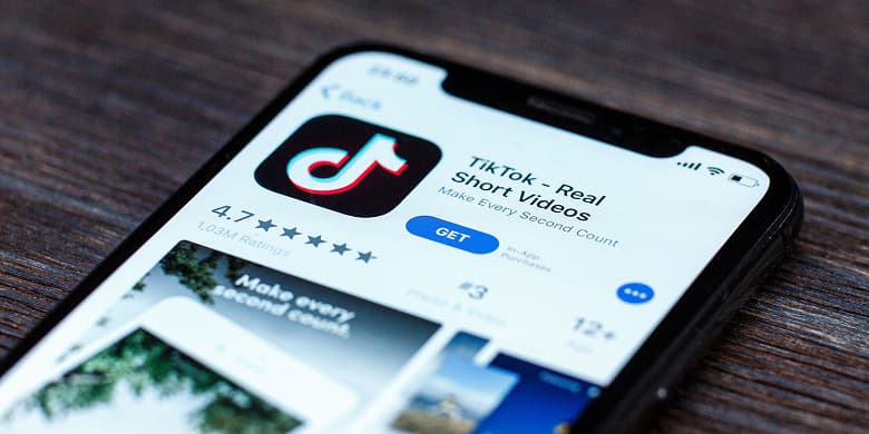 Новый рекорд сверхпопулярного TikTok на фоне пандемии коронавируса. Челлендж «Обмочи штаны» тут ни при чём Новый рекорд сверхпопулярного TikTok на фоне пандемии коронавируса. Челлендж «Обмочи штаны» тут ни при чём