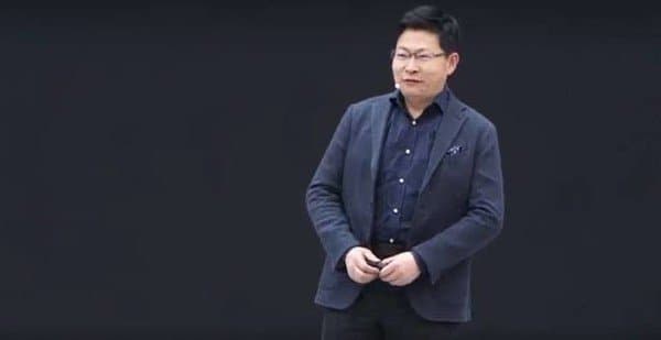 Huawei рассказала о продажах смартфонов, ноутбуков и носимых устройств