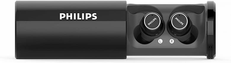 Беспроводные наушники Philips ActionFit дезинфицируются в футляре 