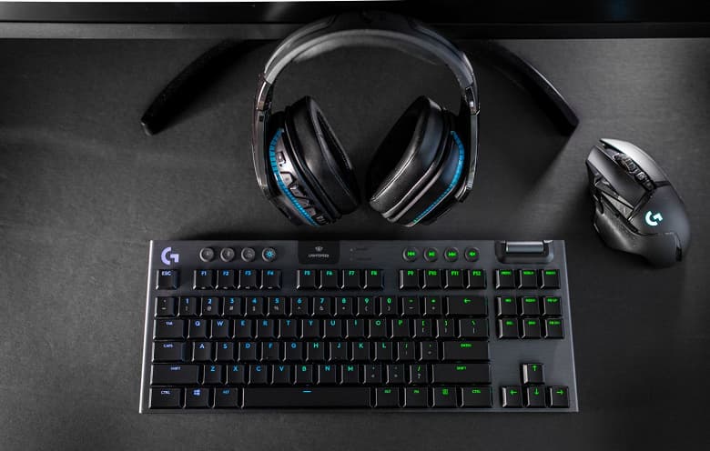По просьбам играющих. Представлена беспроводная клавиатура Logitech G915 TKL