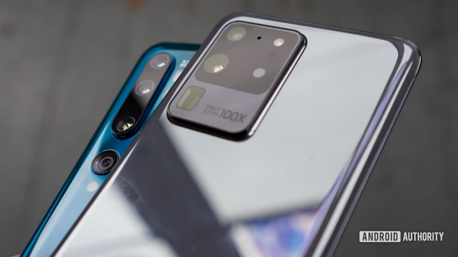 Смартфоны Xiaomi впервые обогнали Samsung в России. Honor пока недосягаем