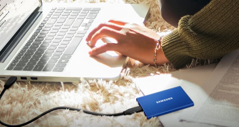Samsung что-то намудрила. Портативный SSD T7 поступил в продажу по странной цене Samsung что-то намудрила. Портативный SSD T7 поступил в продажу по странной цене