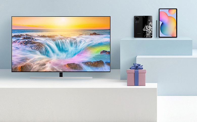 Samsung урезала в России цены на телевизоры с флагманскими смартфонами и раздаёт дорогие подарки