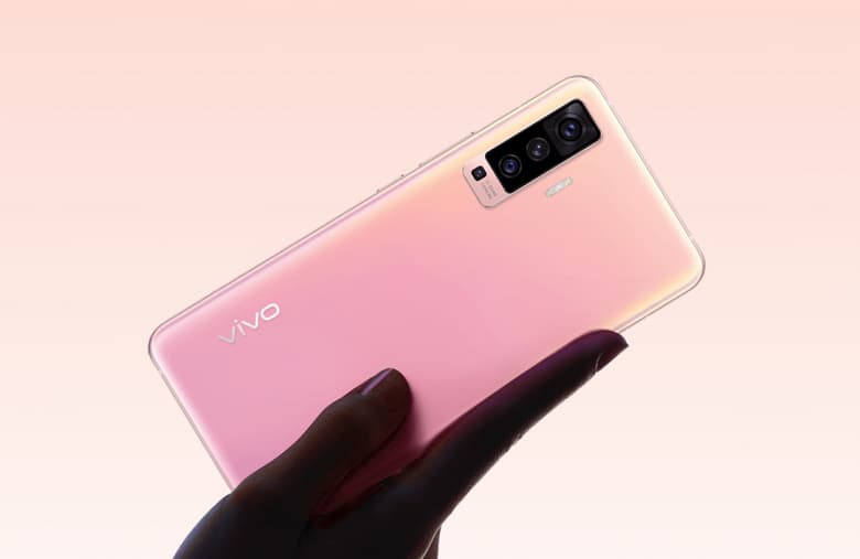 Тонкий корпус, камера с суперстабилизацией и выделенный ЦАП. Представлен Vivo X50 Pro