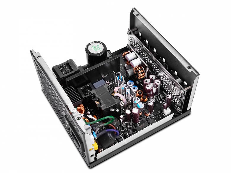 Блоки питания DeepCool GamerStorm DQ-M оснащены модульными кабельными системами