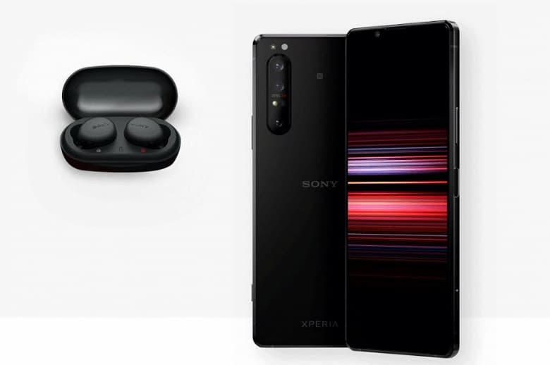 Чехол вместо наушников. Sony не рассчитала спрос на Sony Xperia 1 II Чехол вместо наушников. Sony не рассчитала спрос на Sony Xperia 1 II