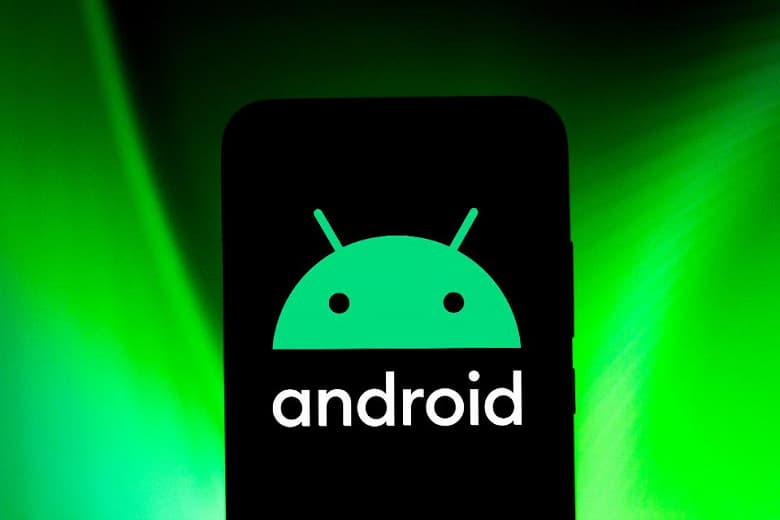 Смартфоны Android снова в опасности. Google закрыла критические «дыры» в Android, но производители не спешат с обновлениями Смартфоны Android снова в опасности. Google закрыла критические «дыры» в Android, но производители не спешат с обновлениями